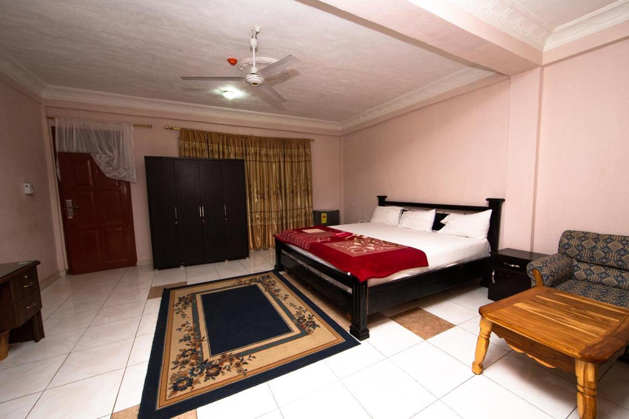 Pemicsa Hotel Accra Spintex Экстерьер фото